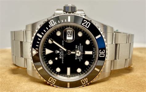 how to buy a rolex submariner uk|rolex submariner original.